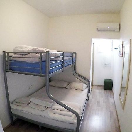 Eskici Hostel Bodrum Bagian luar foto