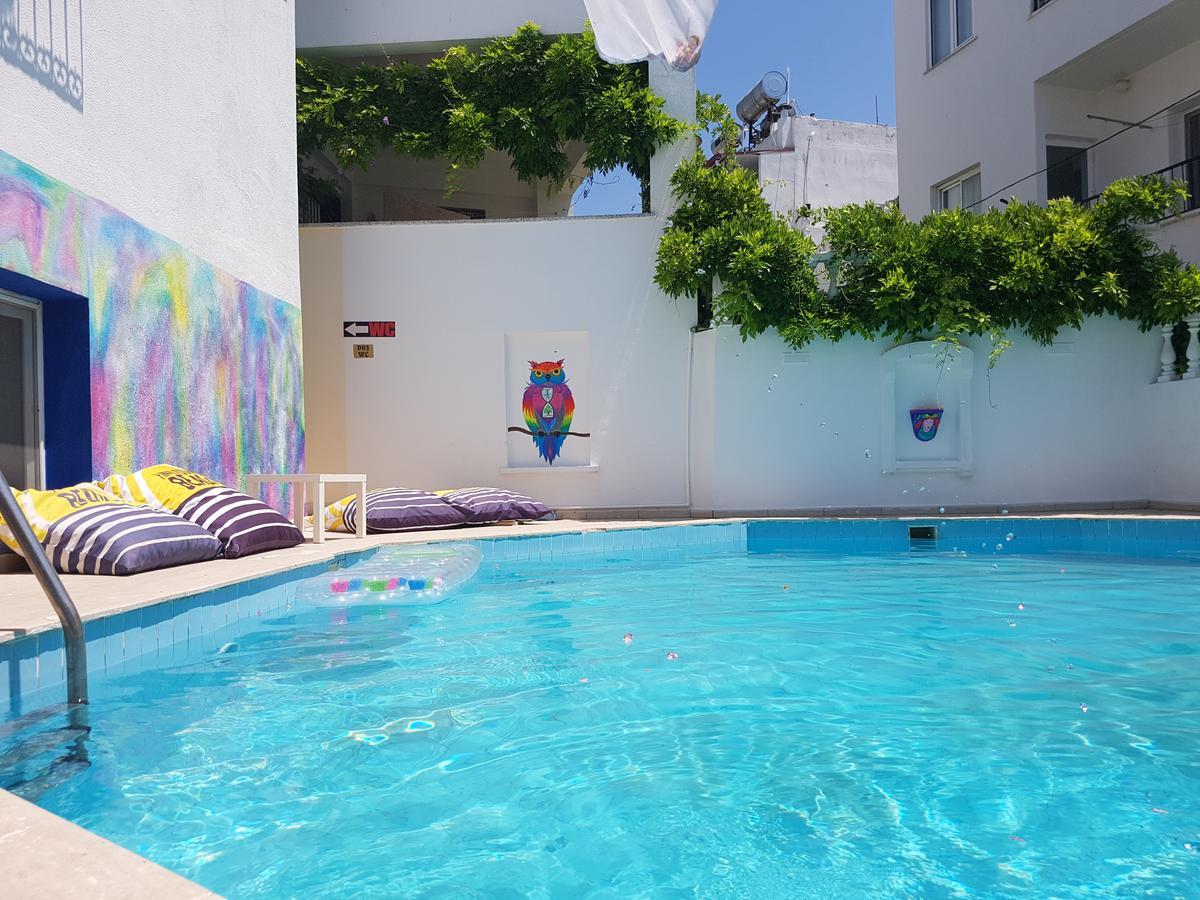 Eskici Hostel Bodrum Bagian luar foto