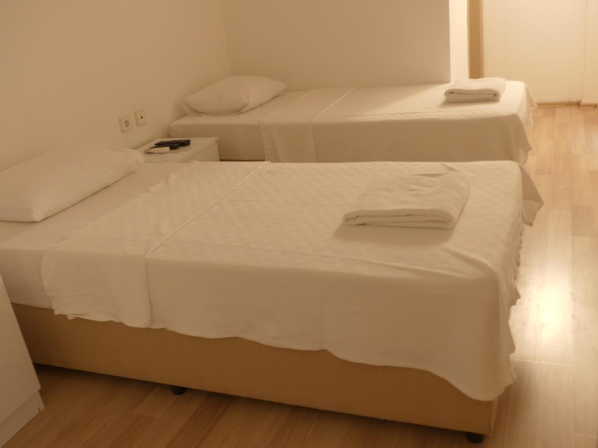 Eskici Hostel Bodrum Bagian luar foto